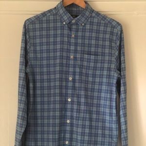 Vineyard Vines Performance Classic Fit Shirt